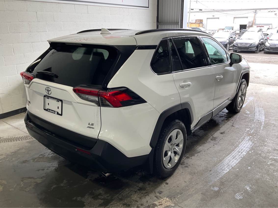 TOYOTA RAV4 LE 2020 - 2