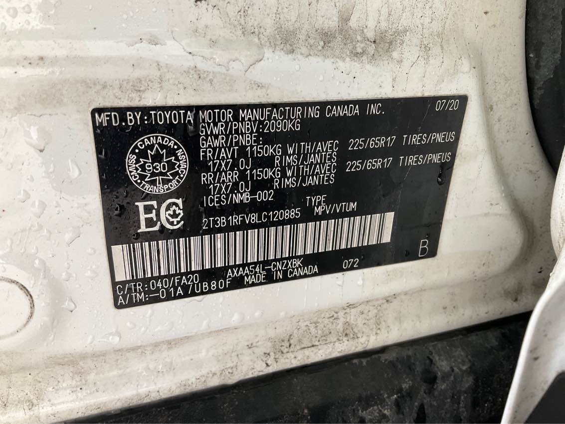 TOYOTA RAV4 LE 2020 - 5