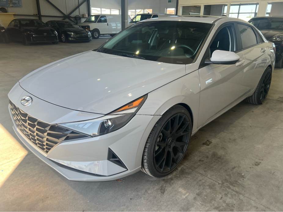 HYUNDAI ELANTRA 2023 - 4