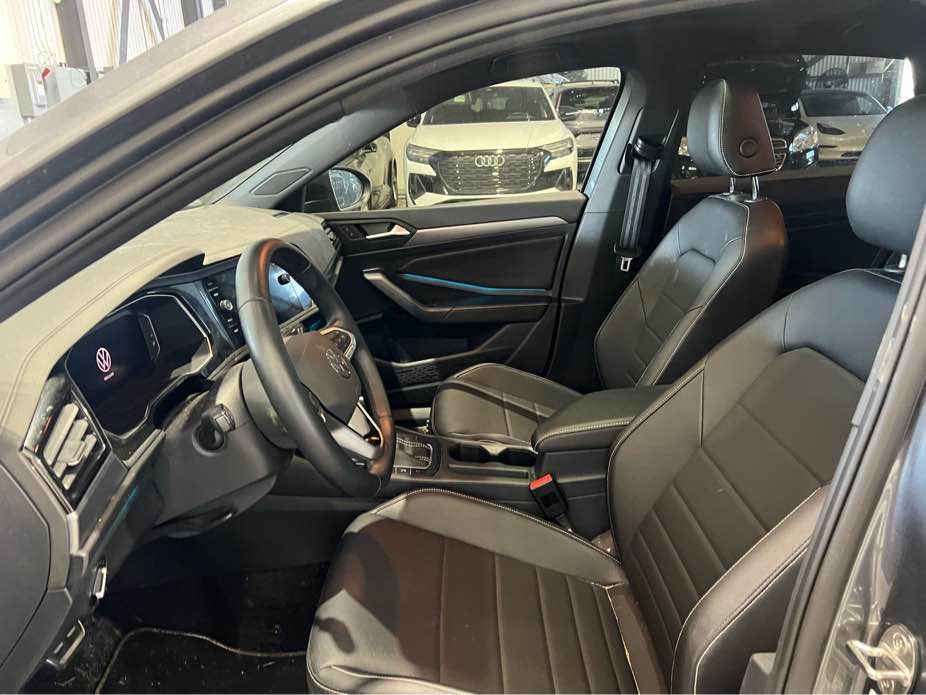 VOLKSWAGEN JETTA 2023 - 5
