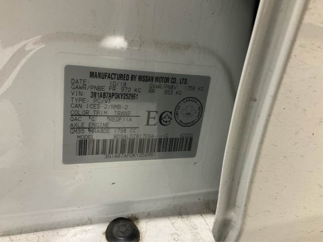 NISSAN SENTRA SV 2019 - 6