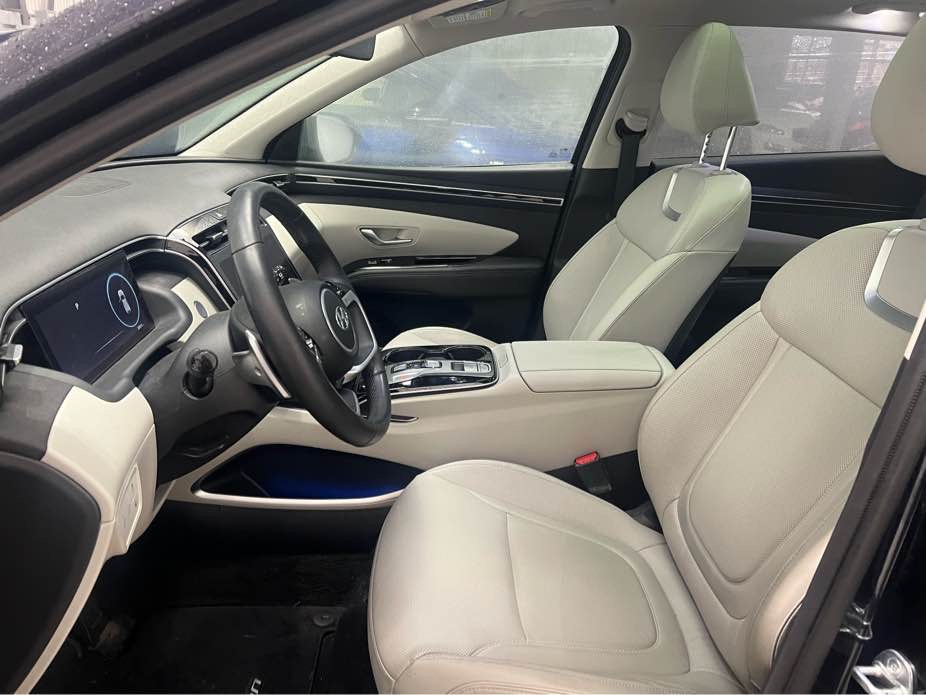 HYUNDAI TUCSON 2023 - 5