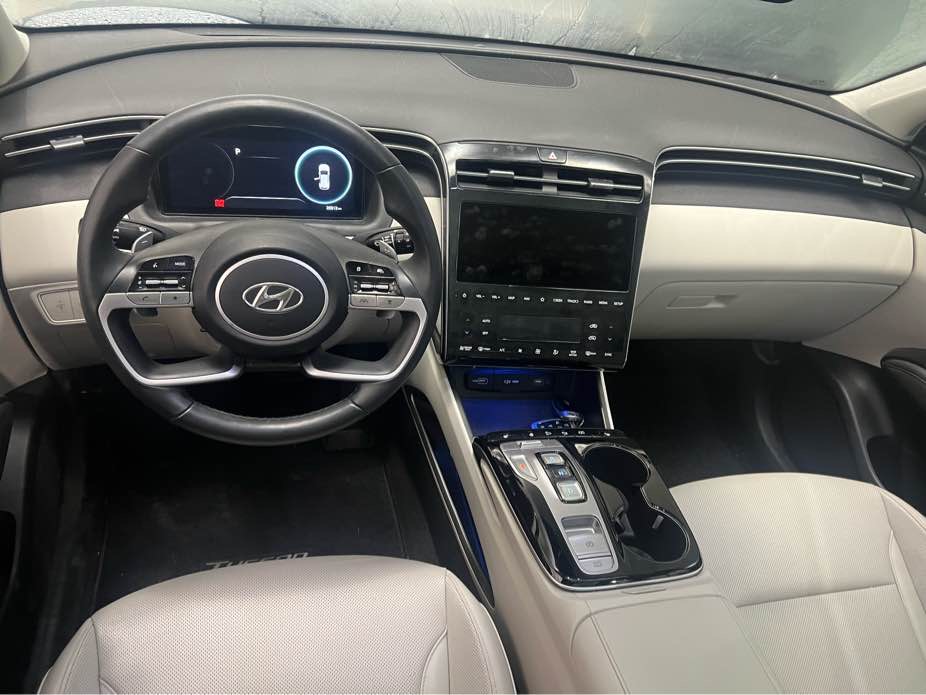 HYUNDAI TUCSON 2023 - 9