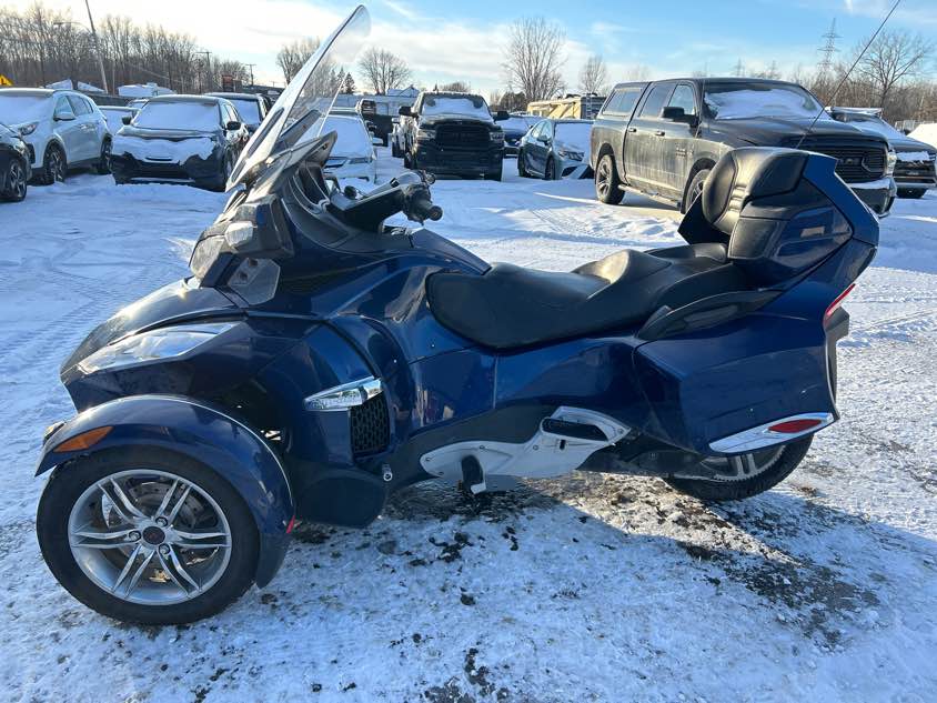 CAN-AM SPYDER 2010 - 2