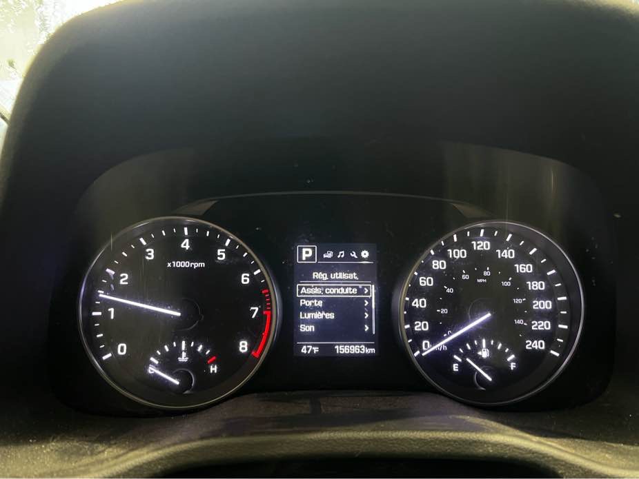 HYUNDAI ELANTRA 2017 - 8