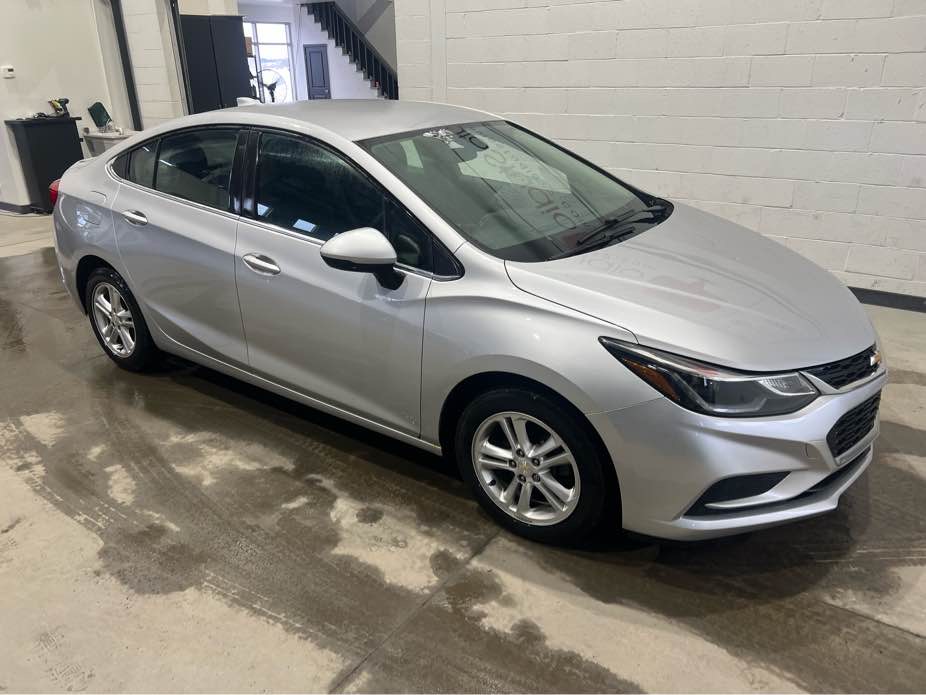 CHEVROLET CRUZE 2016