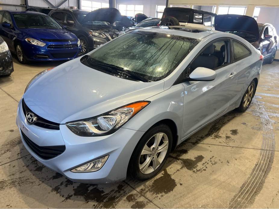 HYUNDAI ELANTRA COUPE 2013 - 4
