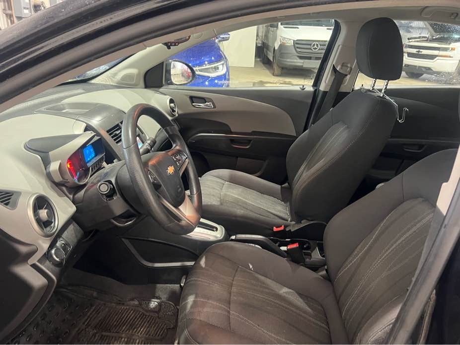 CHEVROLET SONIC 2015 - 5