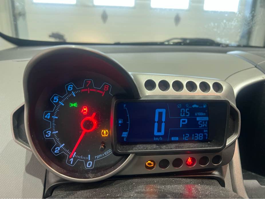 CHEVROLET SONIC 2015 - 8