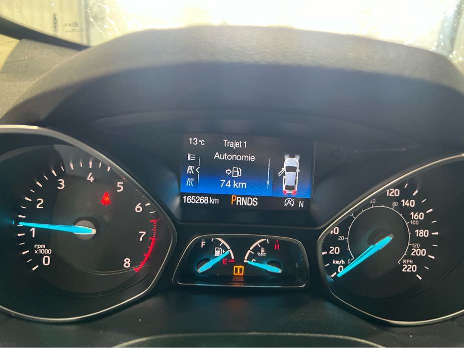 FORD ESCAPE 2017 - 8