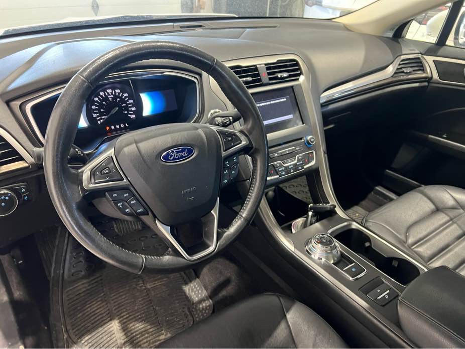 FORD FUSION 2017 - 7