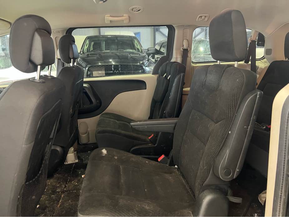 DODGE GRAND CARAVAN 2017 - 7