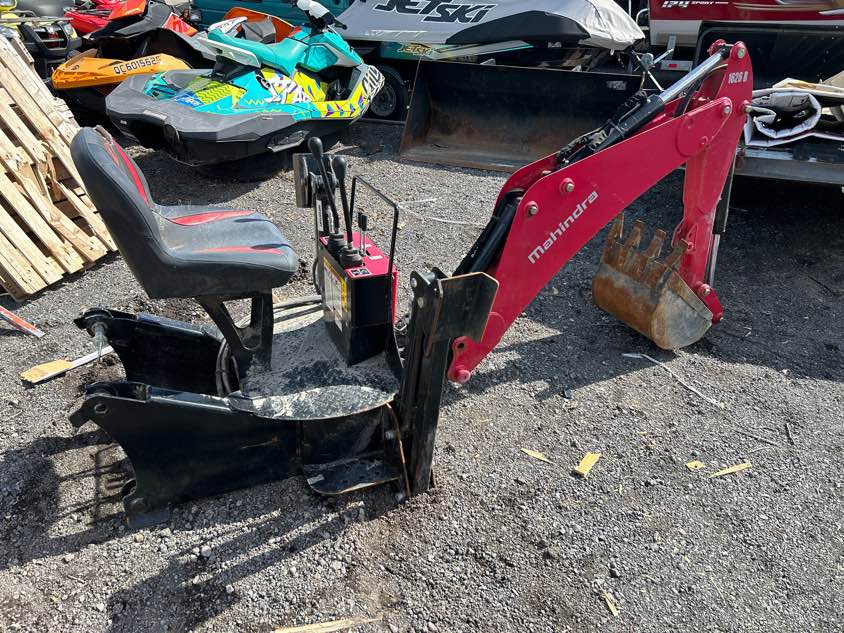 MAHINDRA 1626 SHUTTLE 2021 - 8