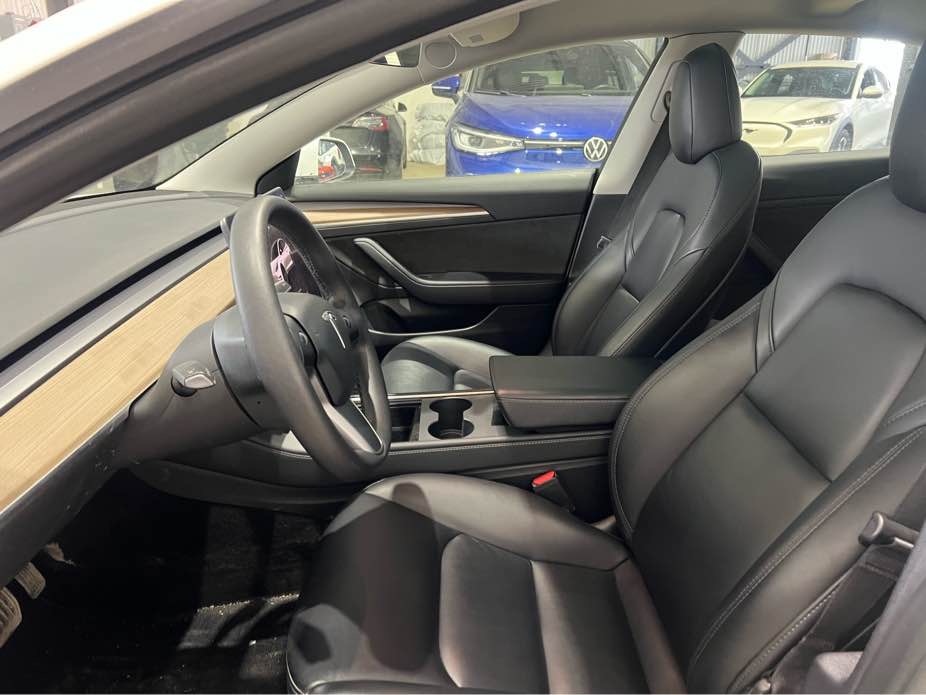 TESLA MODEL 3 2023 - 5