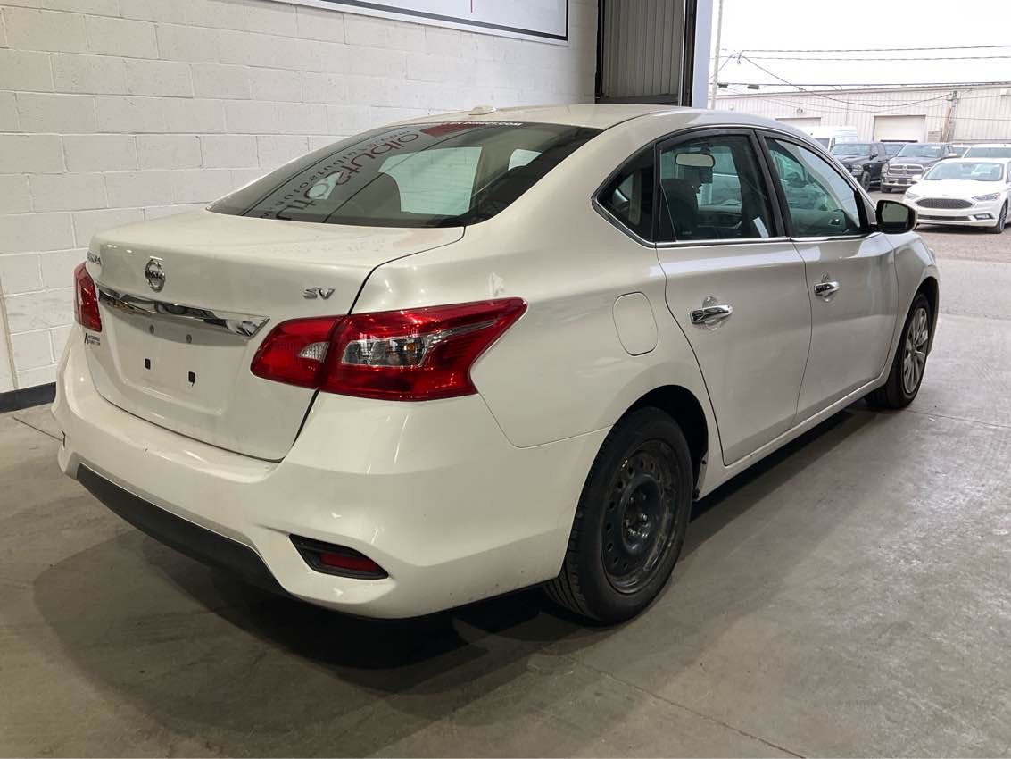 NISSAN SENTRA SV 2019 - 2