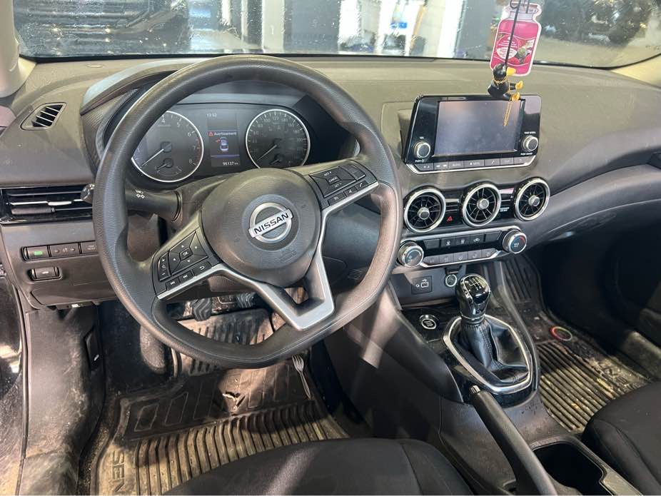 NISSAN SENTRA 2020 - 6