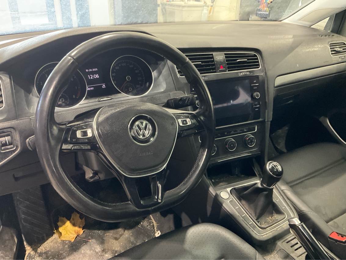 VOLKSWAGEN GOLF 2018 - 7