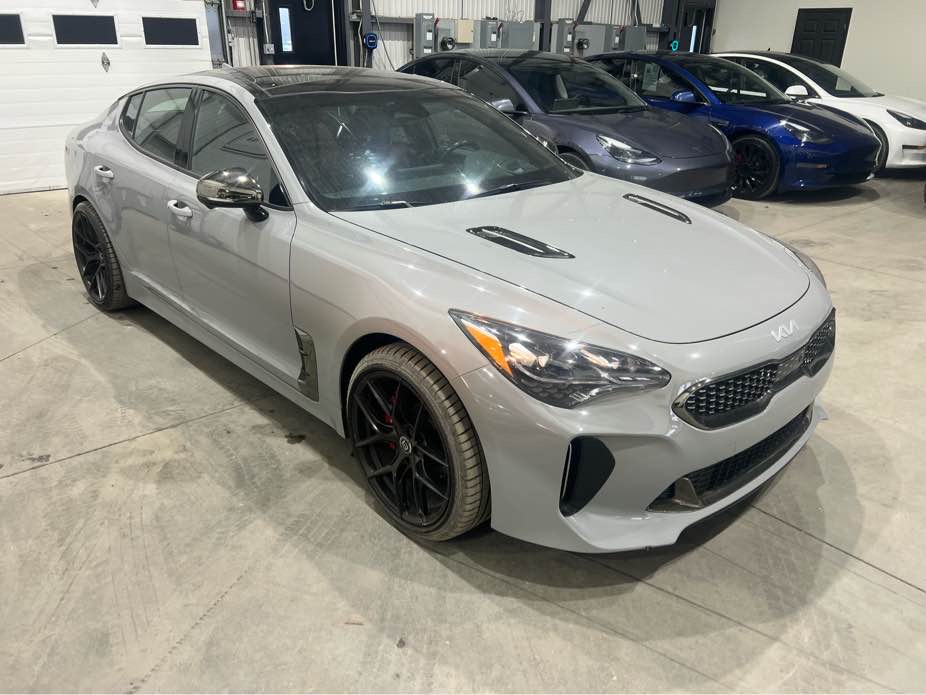 KIA STINGER 2023