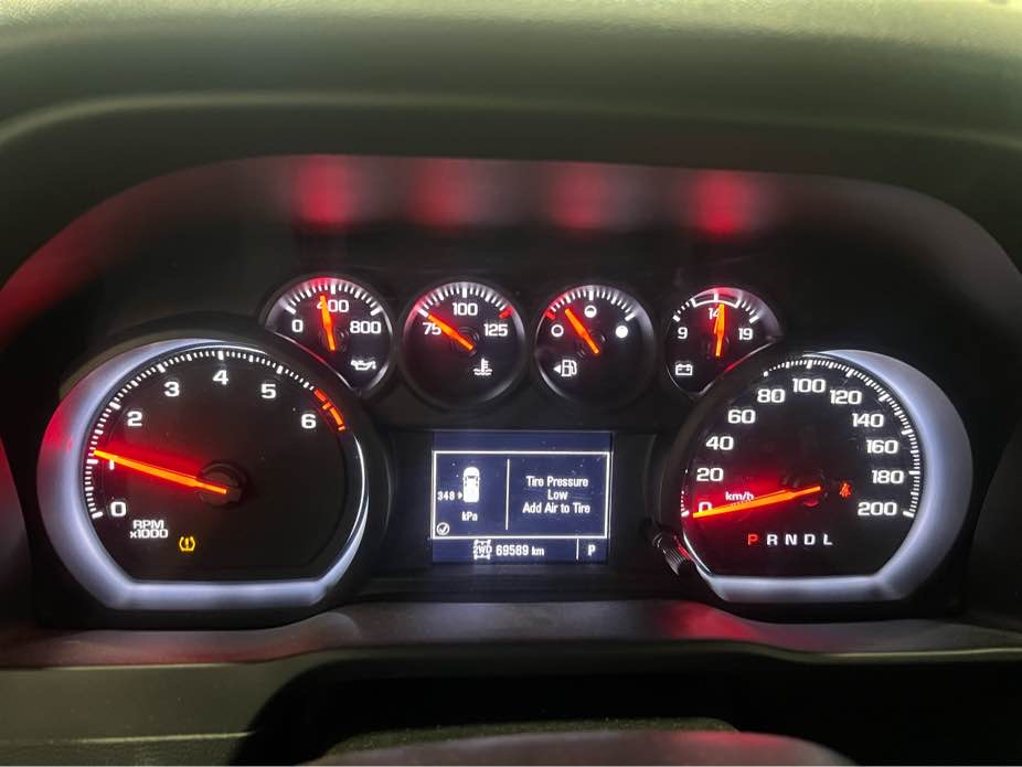 CHEVROLET SILVERADO 2500 2022 - 8