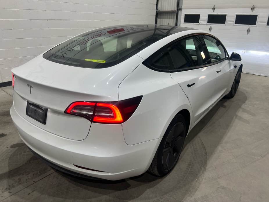 TESLA MODEL 3 2023 - 2