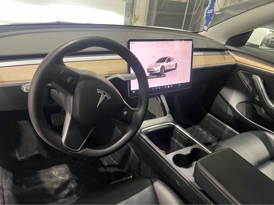 TESLA MODEL 3 2023 - 6