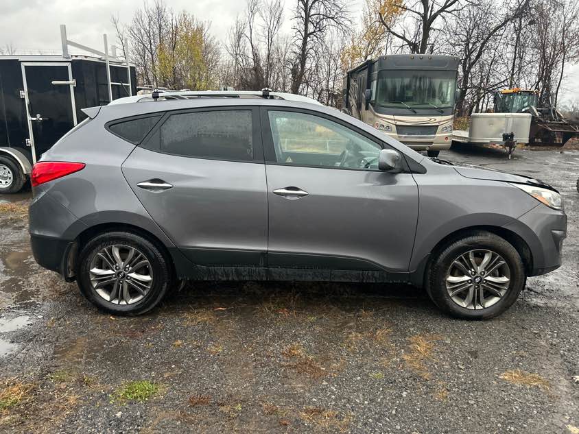 HYUNDAI TUCSON 2015
