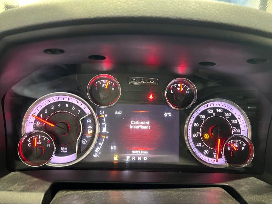 DODGE RAM 1500 2020 - 7