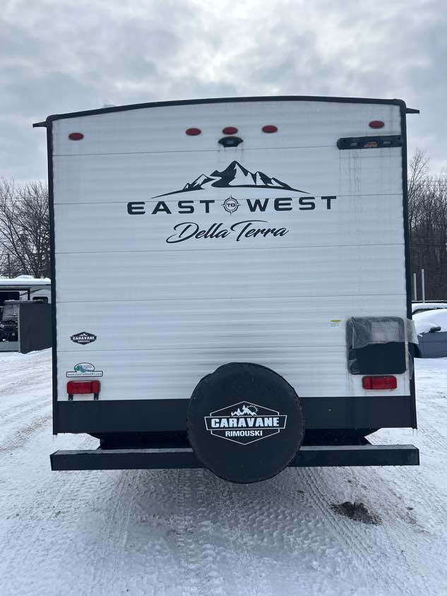 2023 forest river east to west della terra (230rb)