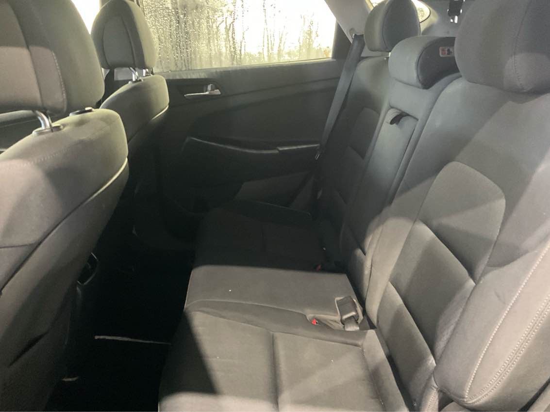 HYUNDAI TUCSON 2017 - 9