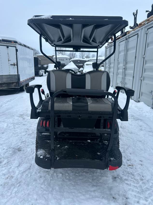 KARO COMMENDER 2023 - 4