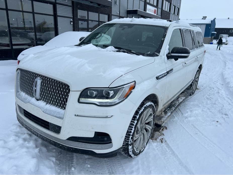 LINCOLN NAVIGATOR 2023 - 2