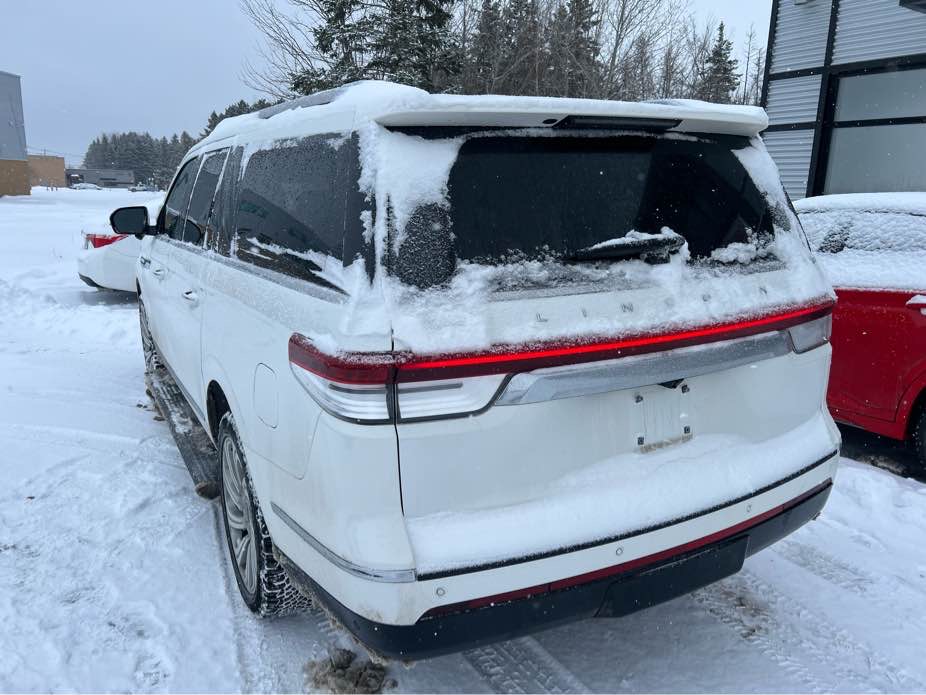 LINCOLN NAVIGATOR 2023 - 4