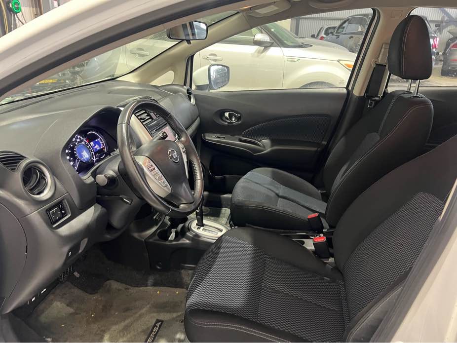 NISSAN VERSA 2018 - 5
