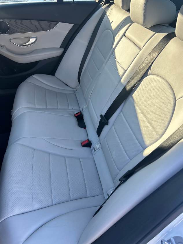 MERCEDES-BENZ C300 2018 - 9