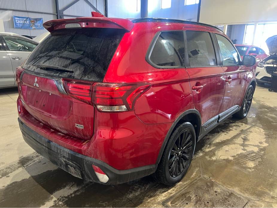 2020 mitsubishi outlander
