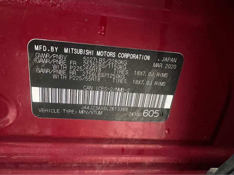 MITSUBISHI OUTLANDER 2020 - 7