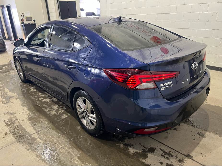 HYUNDAI ELANTRA 2019 - 3