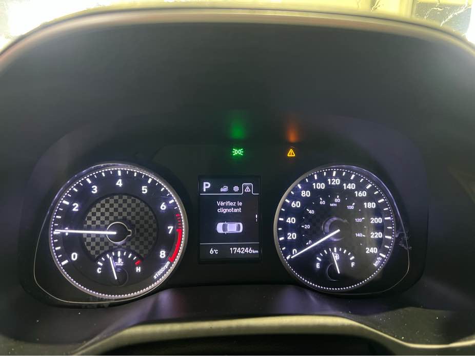 HYUNDAI ELANTRA 2019 - 7