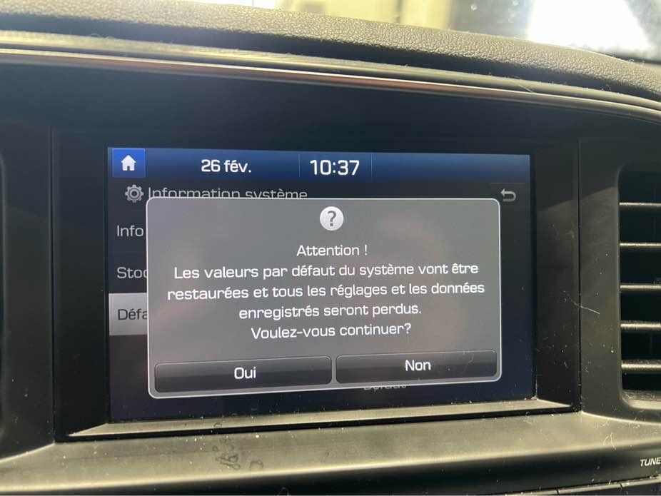 HYUNDAI ELANTRA 2019 - 8