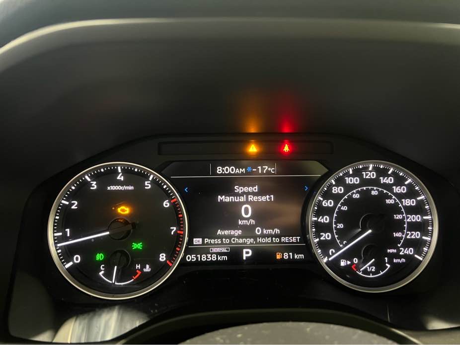 MITSUBISHI OUTLANDER 2022 - 9