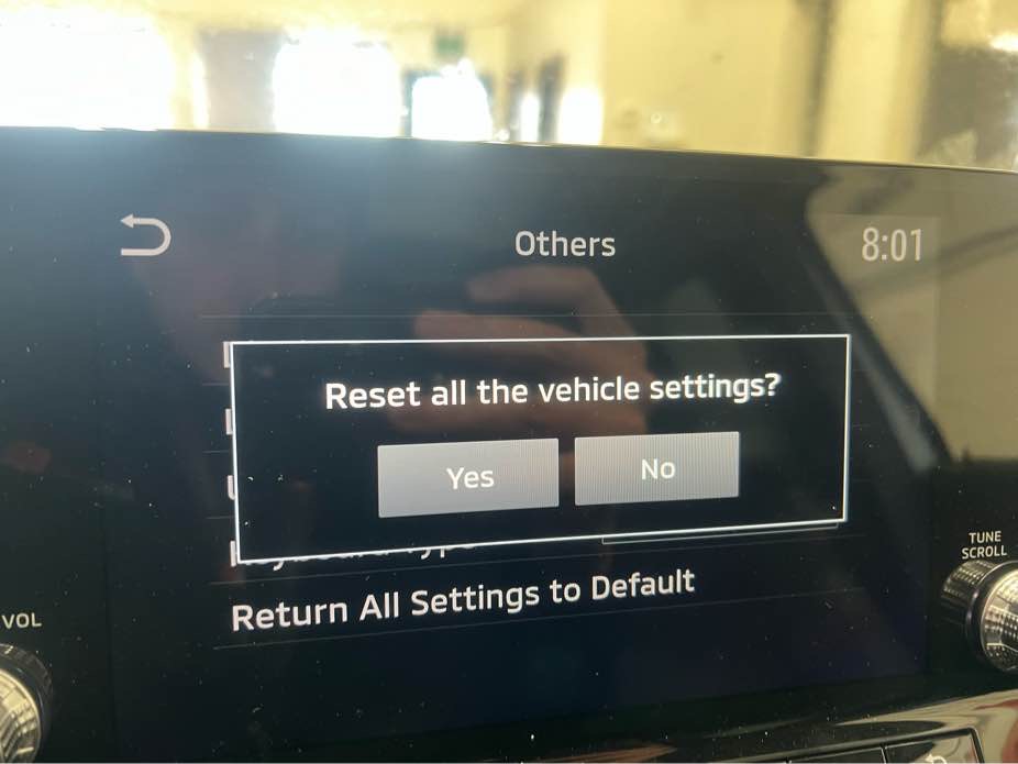 MITSUBISHI OUTLANDER 2022 - 10