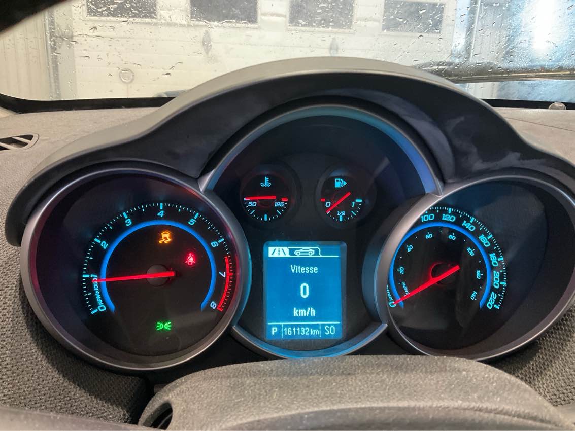 CHEVROLET CRUZE 2013 - 8