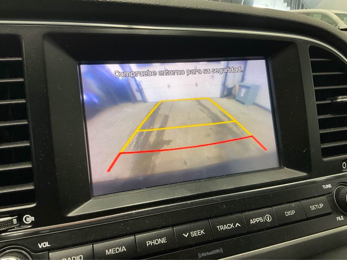 HYUNDAI ELANTRA 2017 - 10