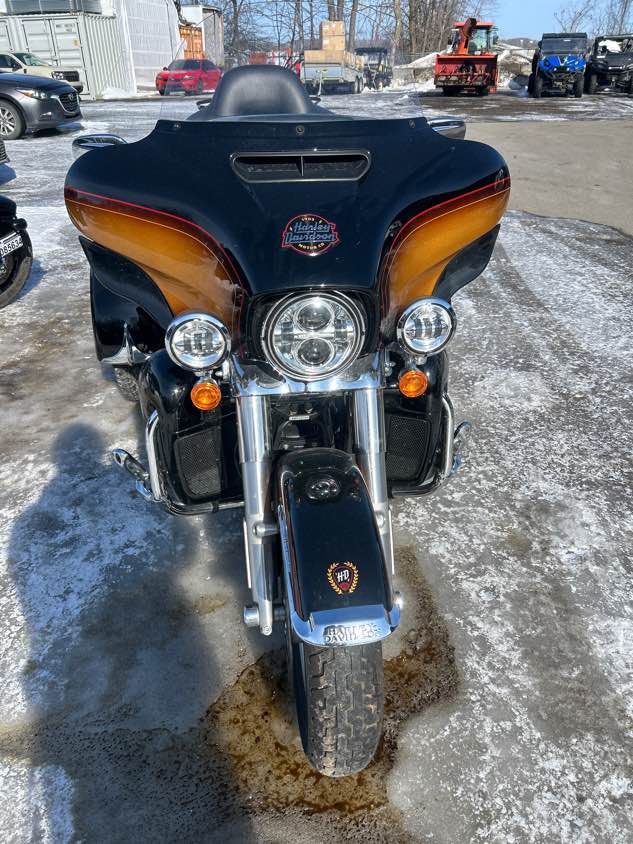 HARLEY DAVIDSON FLHTCUTG 2024 - 4