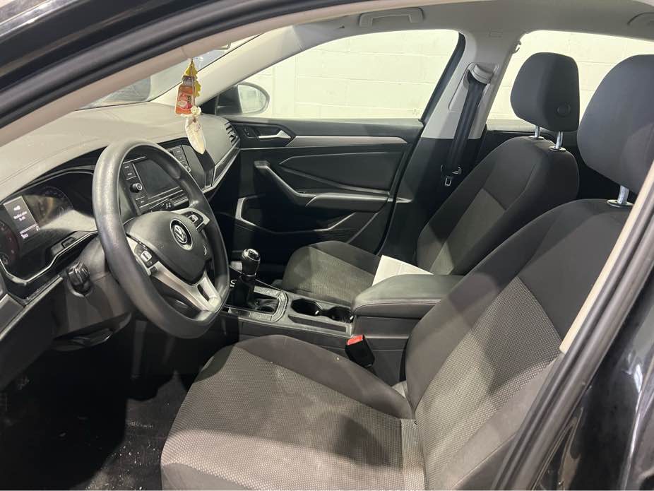 VOLKSWAGEN JETTA 2020 - 5