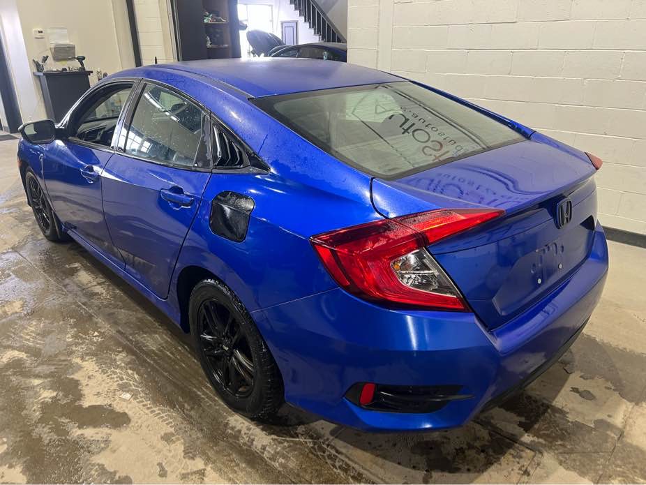 HONDA CIVIC 2018 - 3