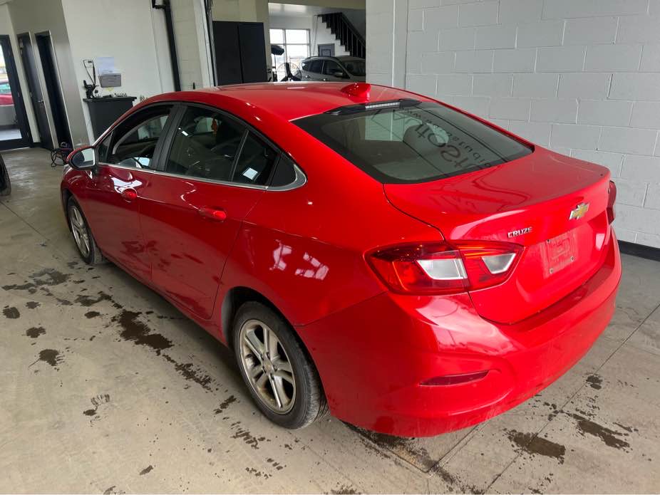 CHEVROLET CRUZE 2017 - 3