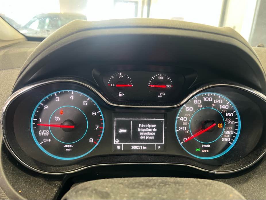 CHEVROLET CRUZE 2017 - 9