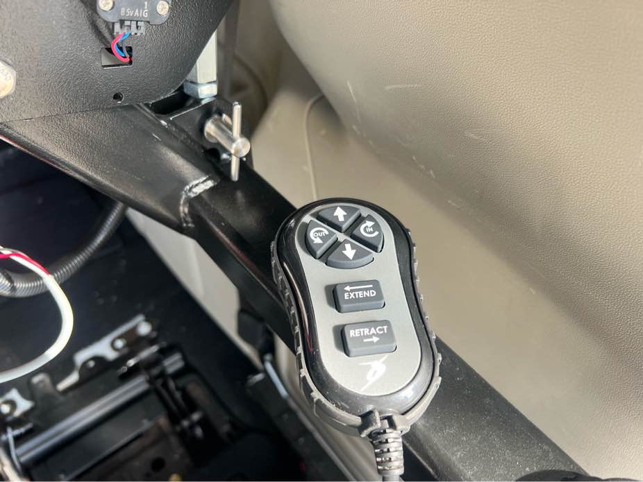 DODGE GRAND CARAVAN 2018 - 11