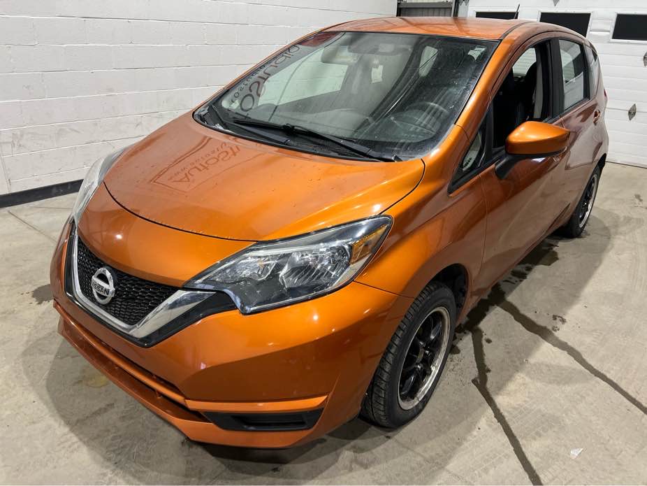 2017 nissan versa